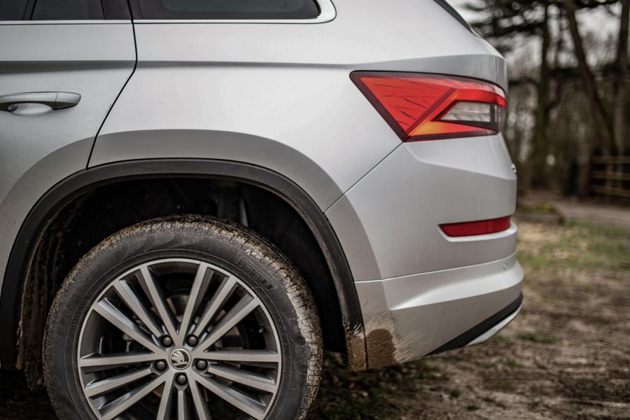 Детали экстерьера Skoda Kodiaq Laurin & Klement 4x4 2018 года  (WW) (фото 21 из 40)